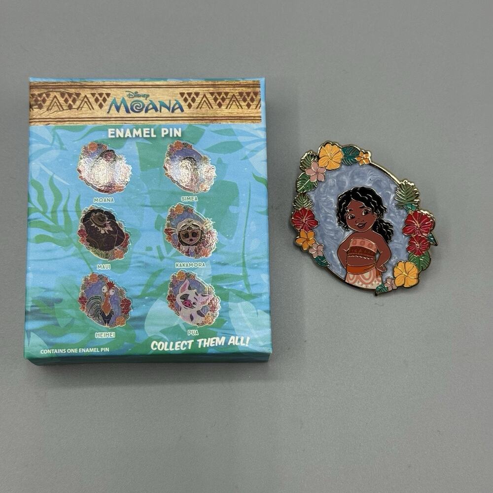 Disney Moana Floral Blind Enamel Pin New Open Box SIMEA Moana's Baby Sister